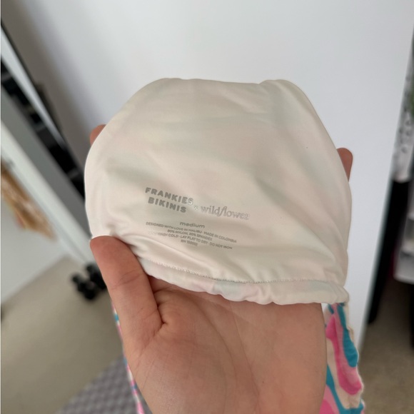 Colorful Patterned Bikini Set - Picture 3 of 7